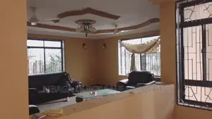 3bdrm Apartment in Kijitonyama for rent