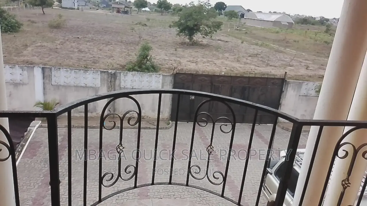 5bdrm House in Kigamboni for rent