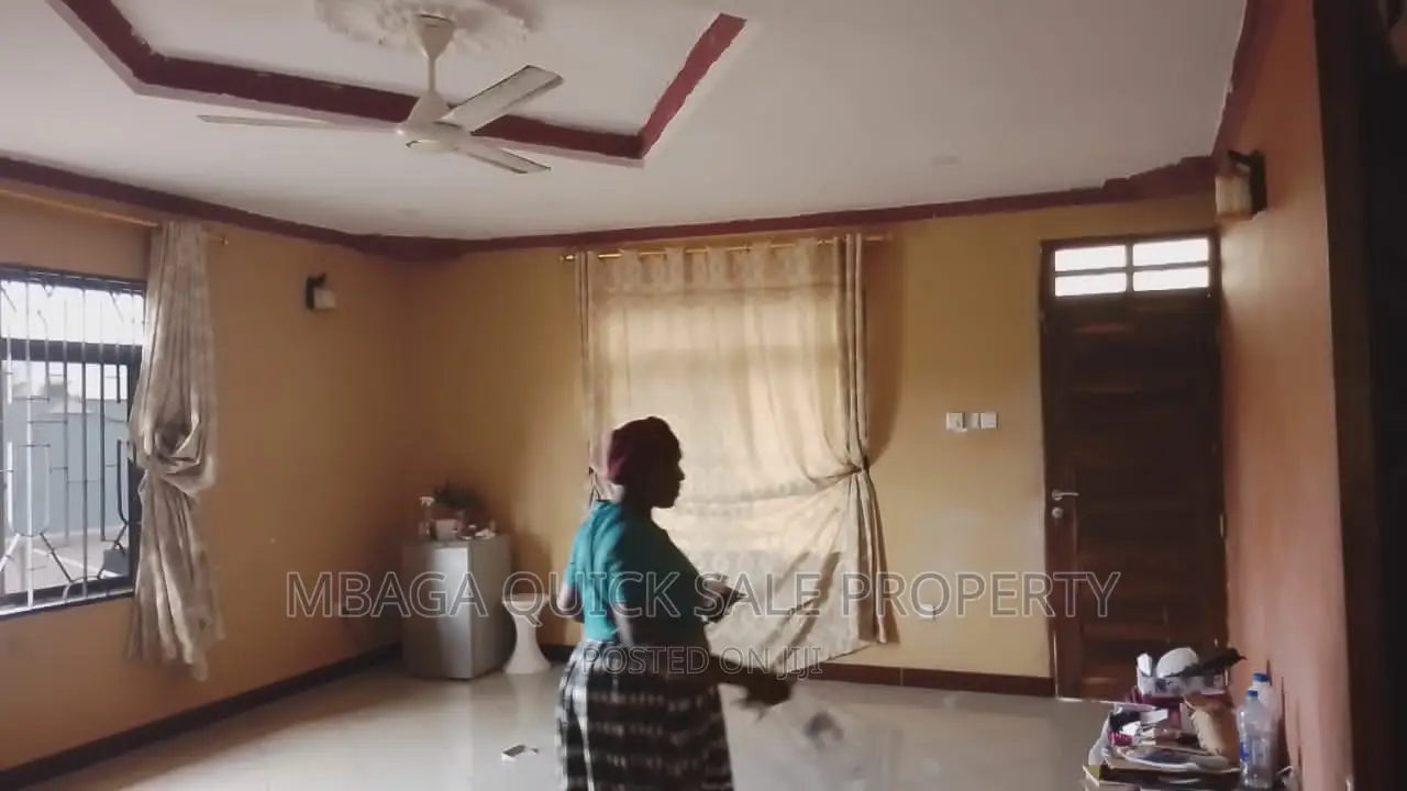 5bdrm House in Kigamboni for rent
