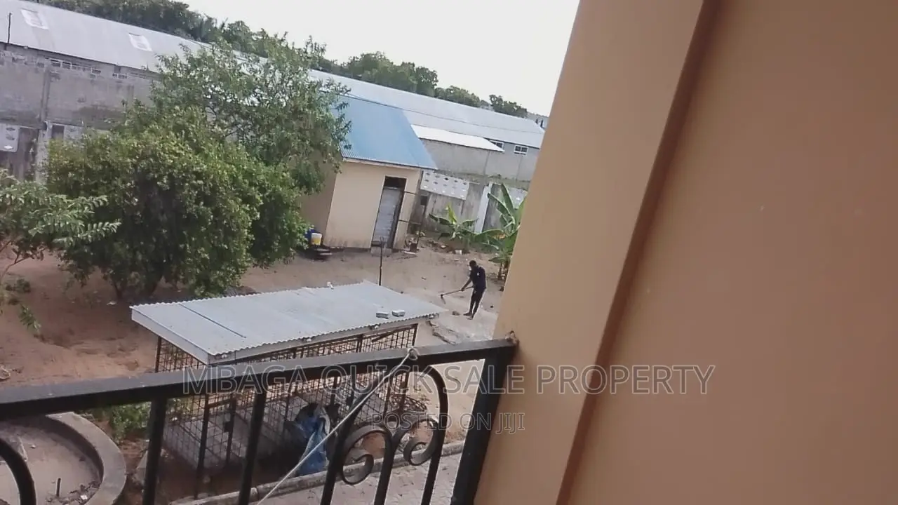 5bdrm House in Kigamboni for rent