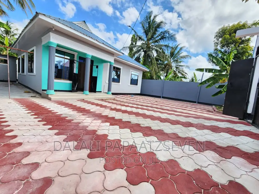 3bdrm House in Dalalipapaatzseven, Kigamboni for sale