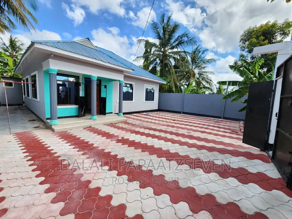 3bdrm House in Dalalipapaatzseven, Kigamboni for sale