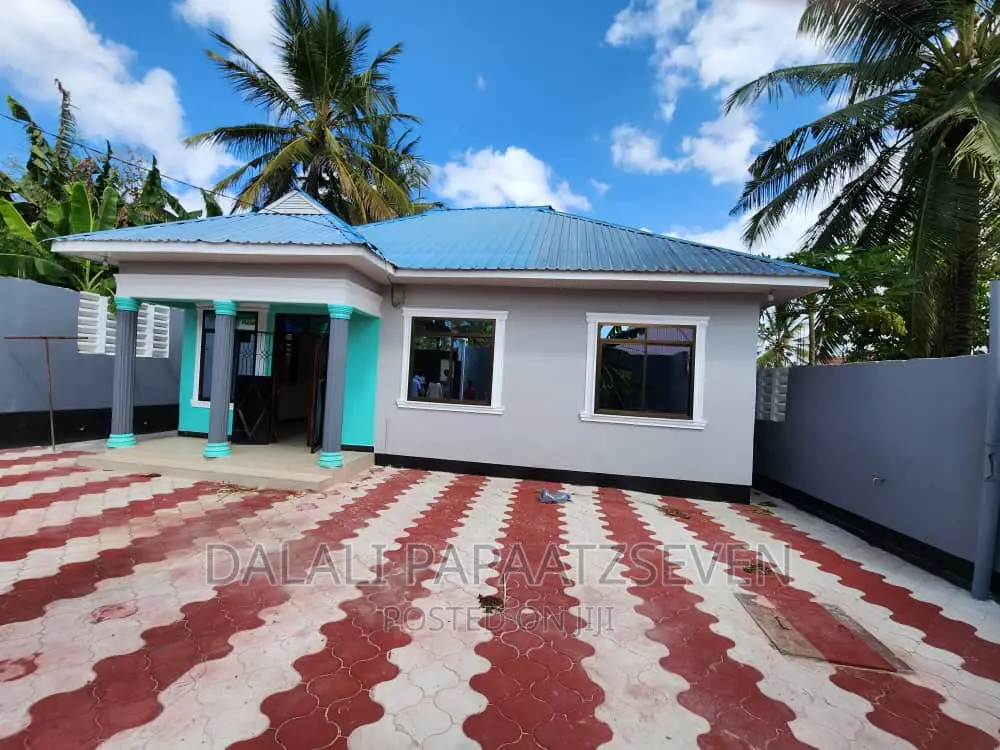 3bdrm House in Dalalipapaatzseven, Kigamboni for sale