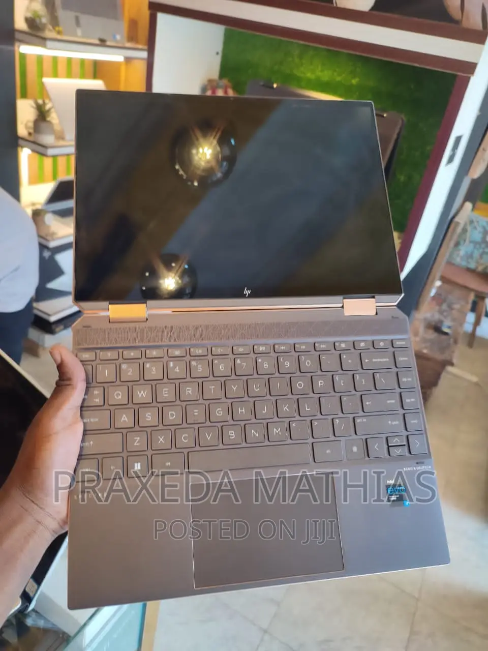 New Laptop HP Spectre X360 13 16GB Intel Core I7 SSD 512GB