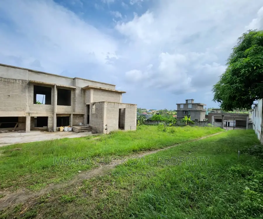 6bdrm House in Goba Kibzudi for sale