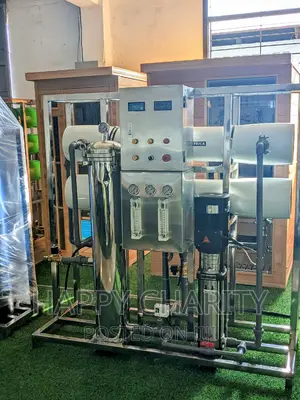 Mashine Za Kubadili Maji Chumvi Kuwa Baridi(RO Machines)