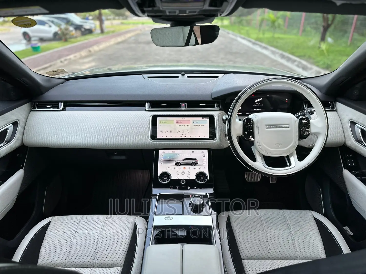 Land Rover Range Rover Velar 2018 Gray