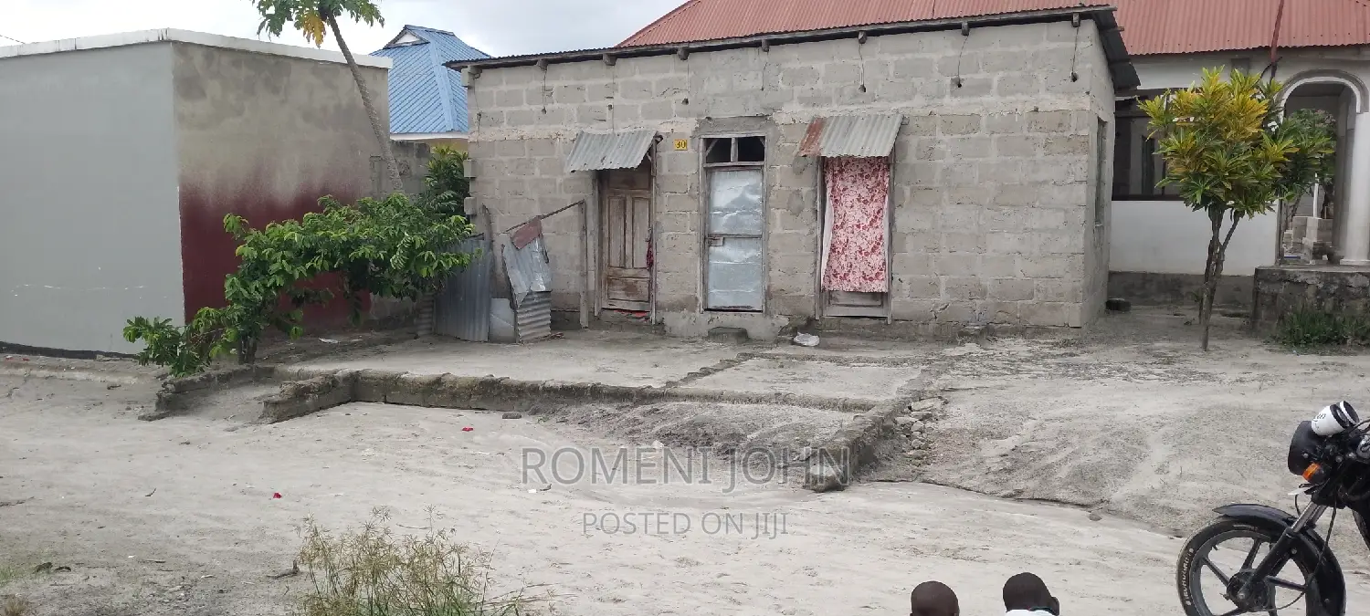3bdrm Townhouse/Terrace in Tanzania Dsm Ukonga, Ilala for sale