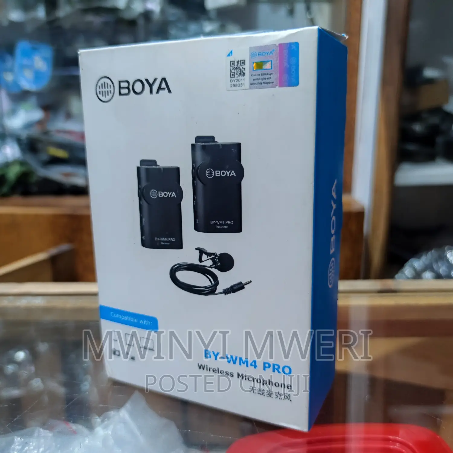BOYA BY-WM4 PRO Wireless Lavalier Microphone System 2.4 GHZ