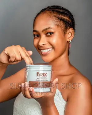 NAX Nicotinamide Moisturizing Cream .