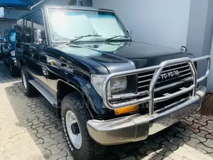 Photo - Toyota Land Cruiser Prado 3.0 D 1994 Black