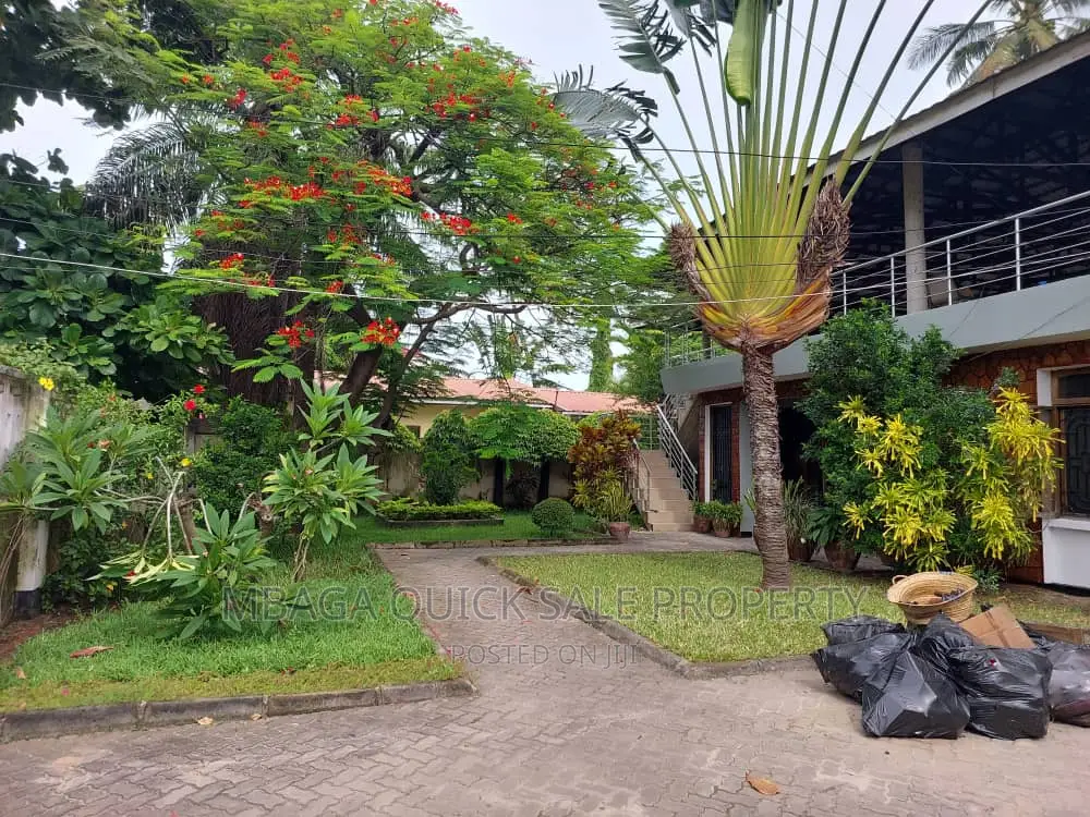 4bdrm House in Mikocheni B for sale