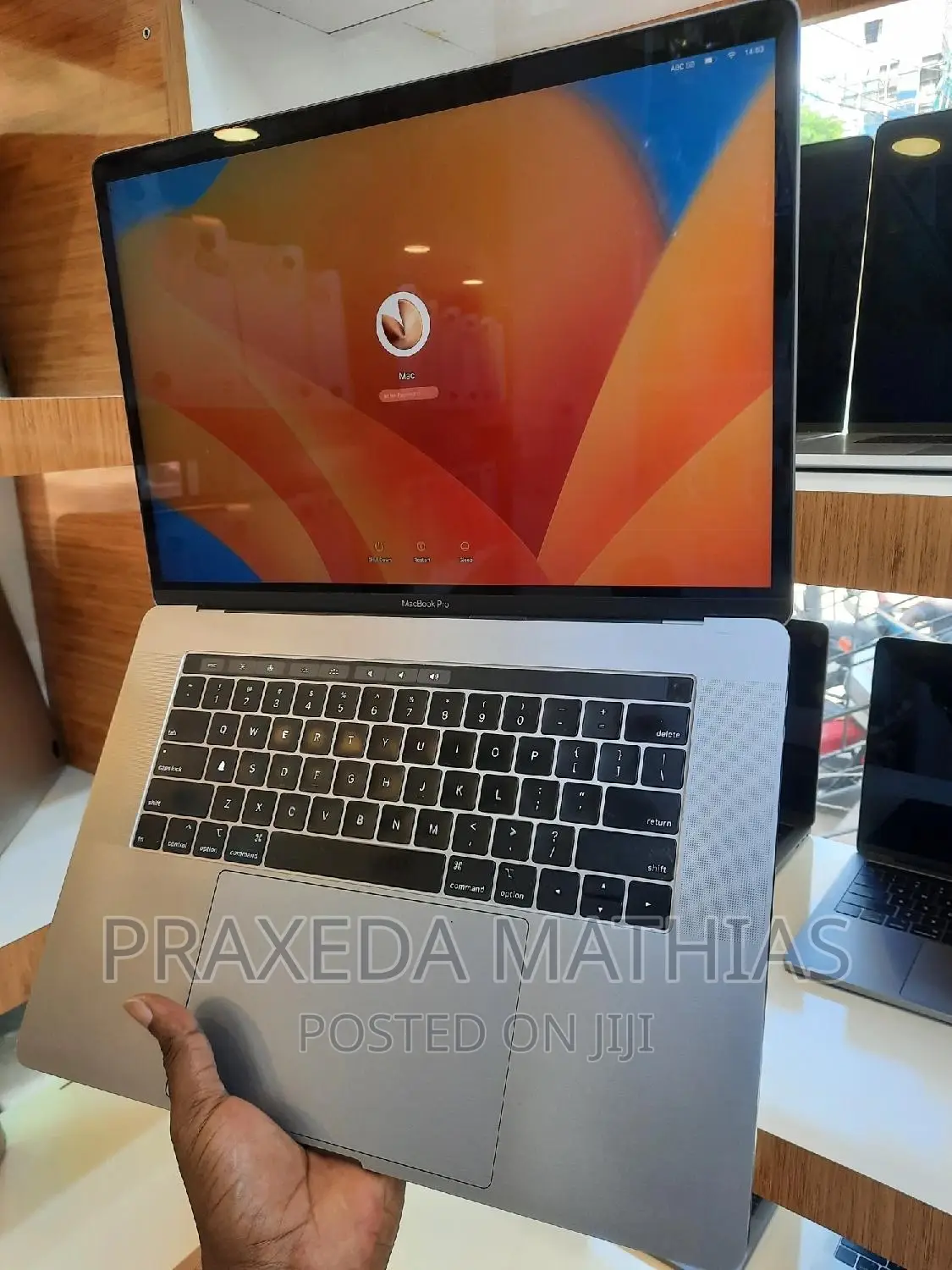 Laptop Apple MacBook Pro 2019 16GB Intel Core I9 SSD 512GB