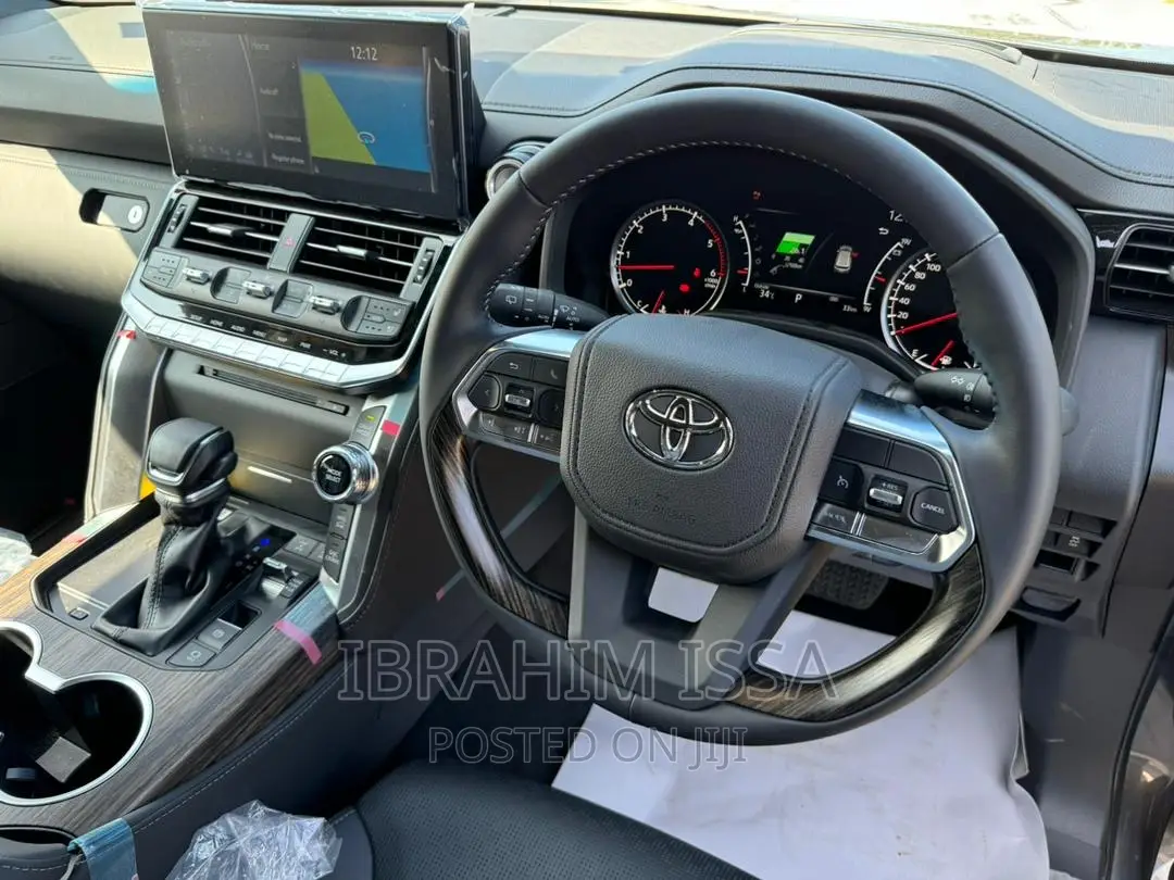 Toyota Land Cruiser 2023 Gray