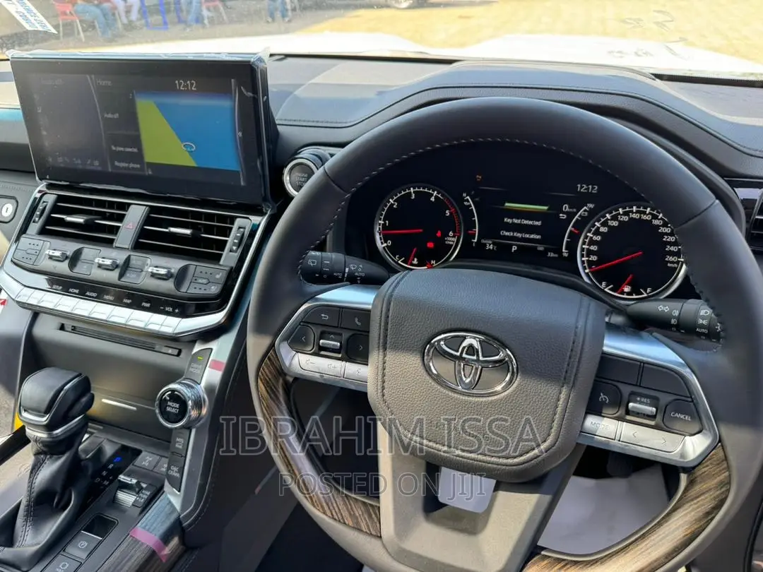 Toyota Land Cruiser 2023 Gray
