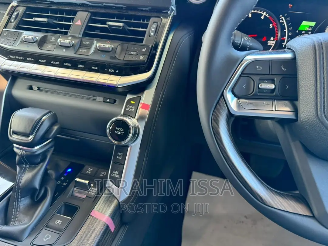 Toyota Land Cruiser 2023 Gray