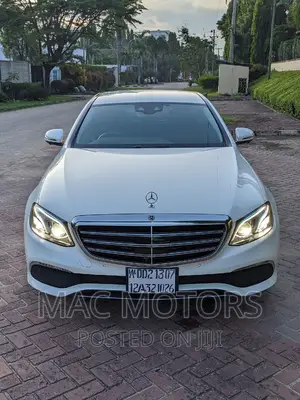Mercedes-Benz E400 2017 White