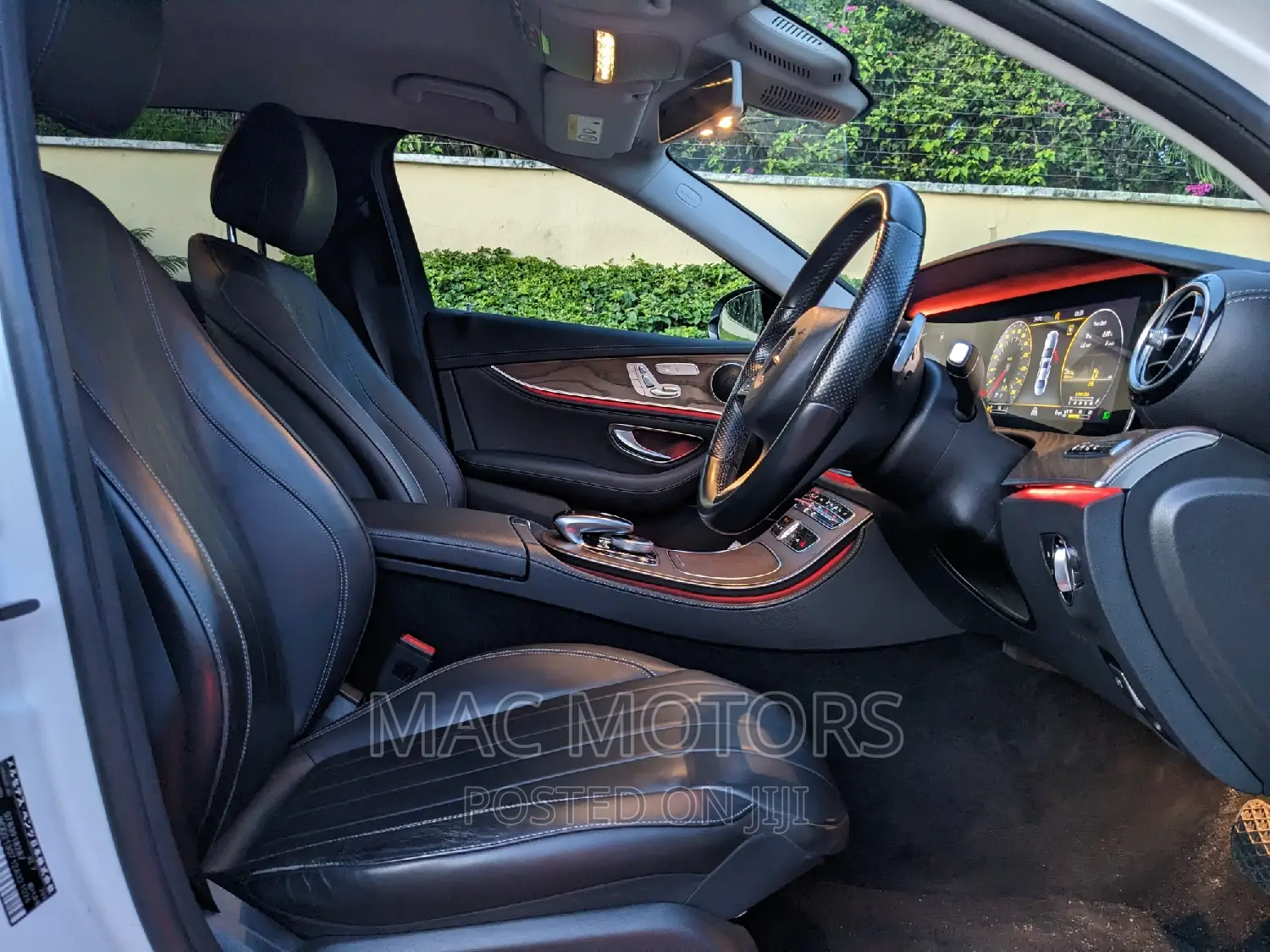 Mercedes-Benz E400 2017 White