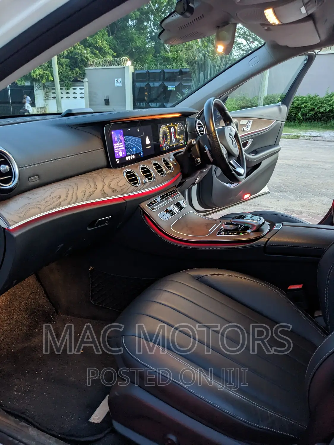 Mercedes-Benz E400 2017 White