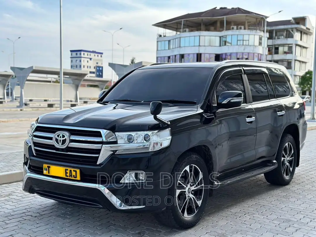 Toyota Land Cruiser 2018 Black