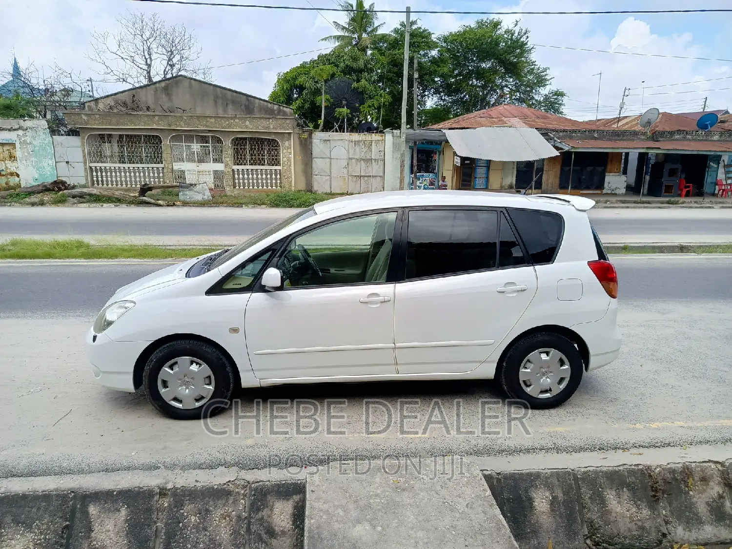 Toyota Corolla Spacio 2004 White