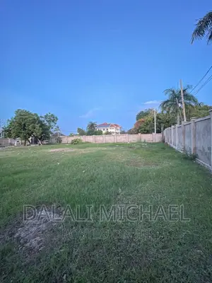 Beach Plot for Sale Mbezibeach!!