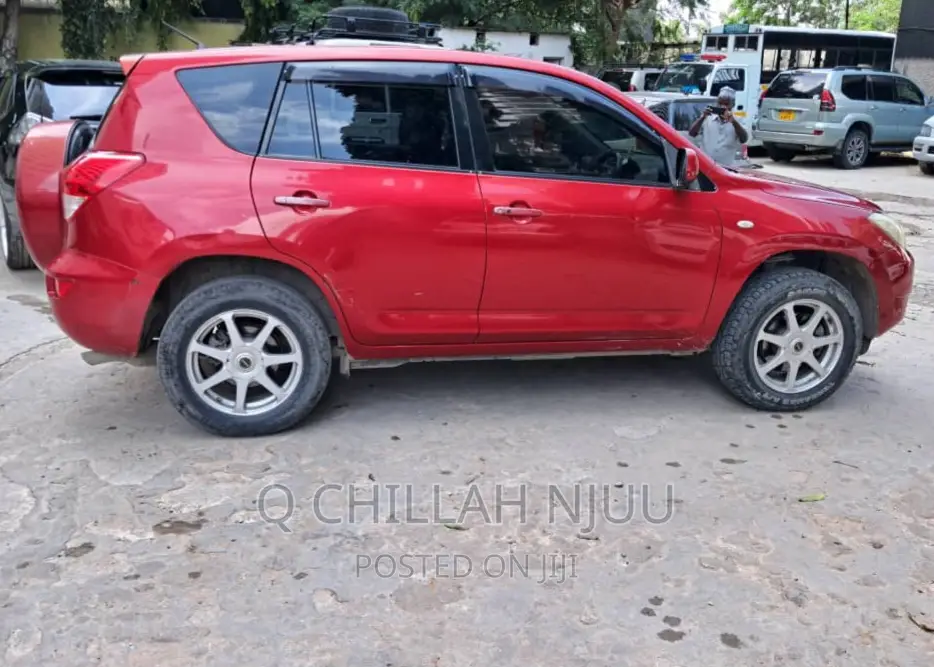 Toyota RAV4 2005 Red