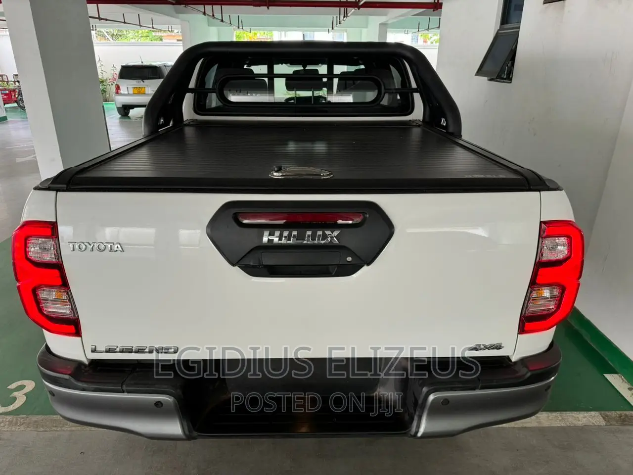 New Toyota Hilux 2022 White