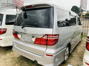 Toyota Alphard 2006 Silver