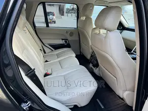 Land Rover Range Rover Vogue 2014 Black