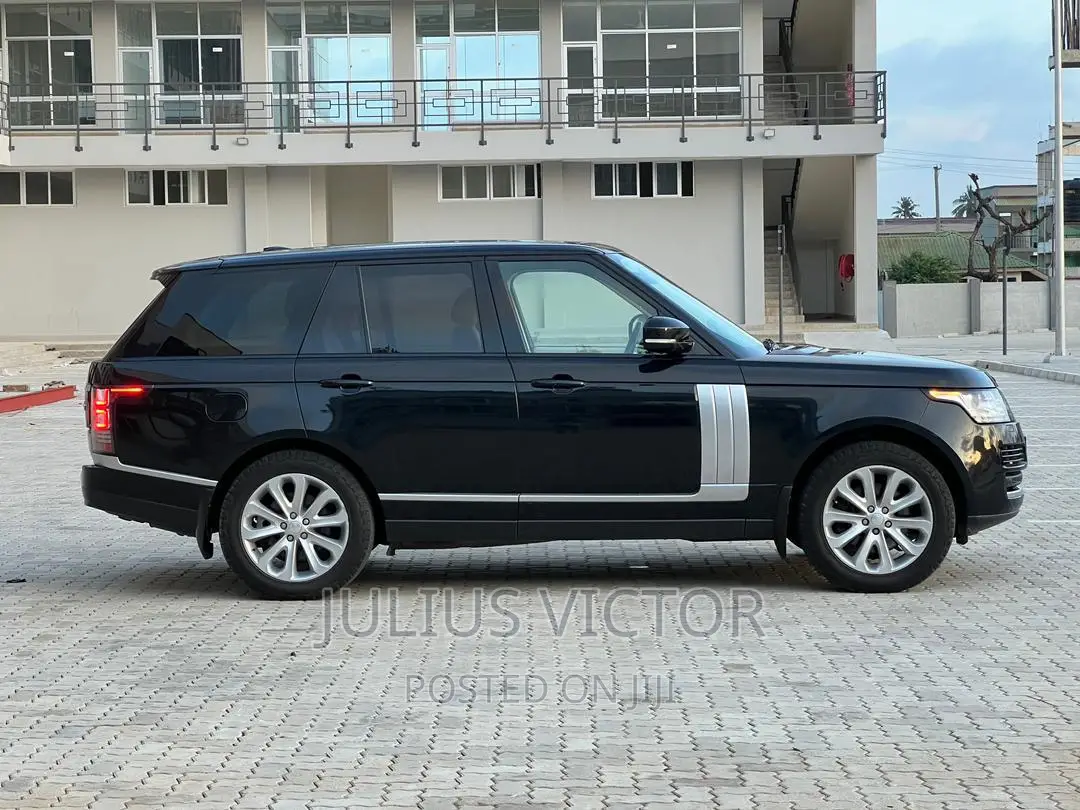 Land Rover Range Rover Vogue 2014 Black