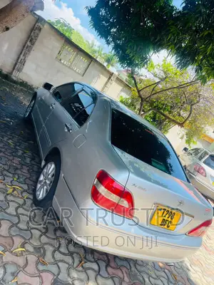 Toyota Brevis 2004 Silver
