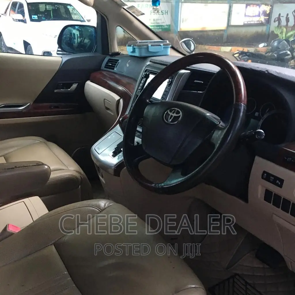Toyota Alphard 2015 White