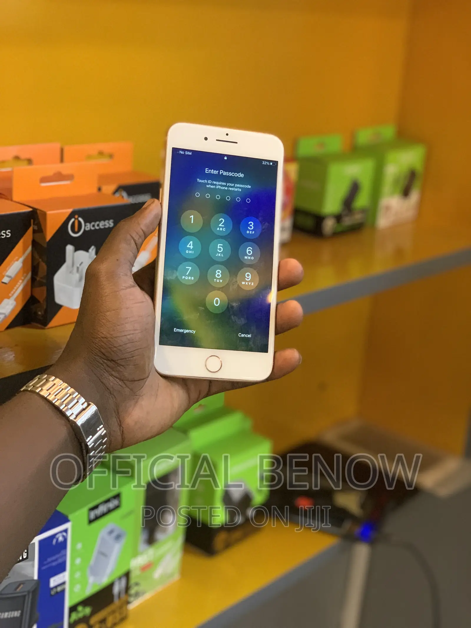 Apple iPhone 8 Plus 64 GB Gold