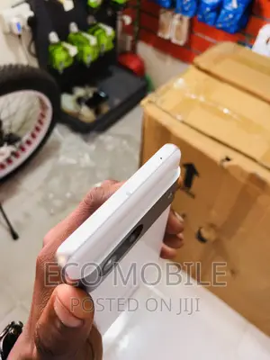 Google Pixel 7 128 GB White