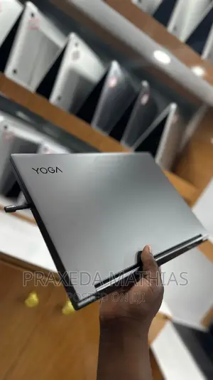 New Laptop Lenovo Yoga C740 16GB Intel Core I7 SSD 512GB