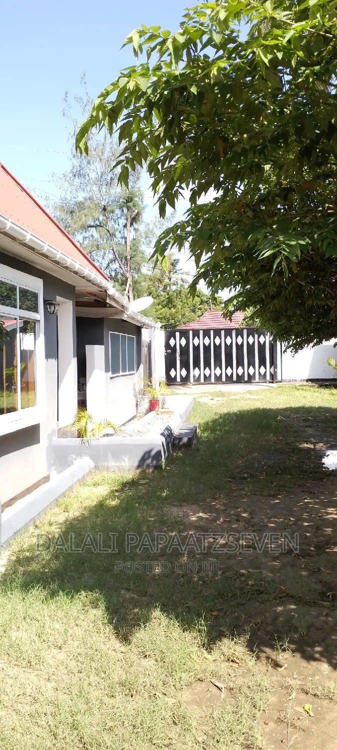 Furnished 1bdrm Apartment in Dalalipapaatzseven, Mbezi Beach for rent