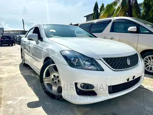 Photo - Toyota Crown 2009 Pearl