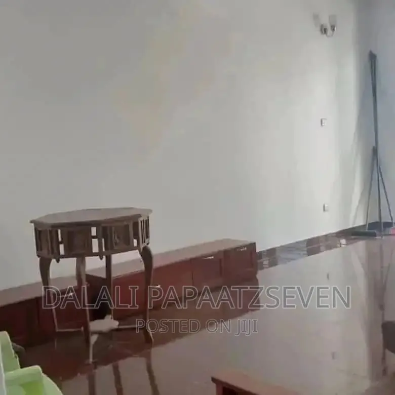 3bdrm House in Dalalipapaatzseven, Bunju for rent