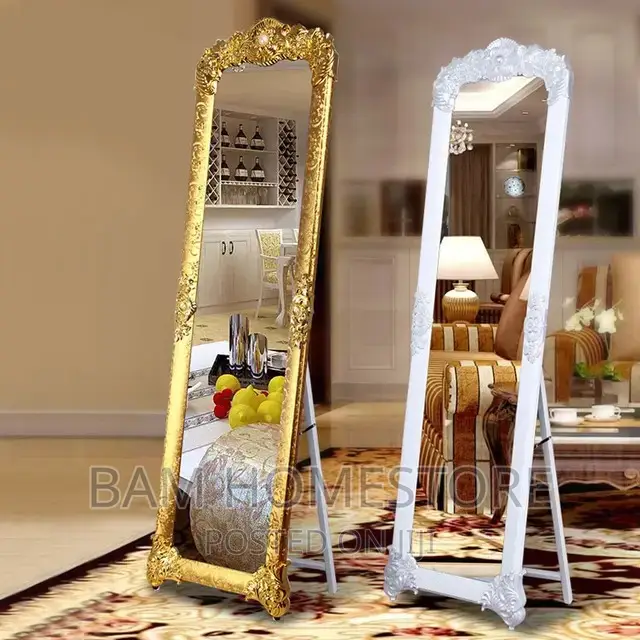 Self Standing Mirror