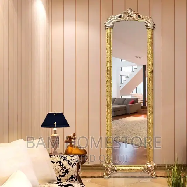 Self Standing Mirror