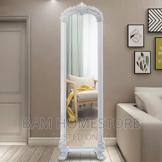 Self Standing Mirror