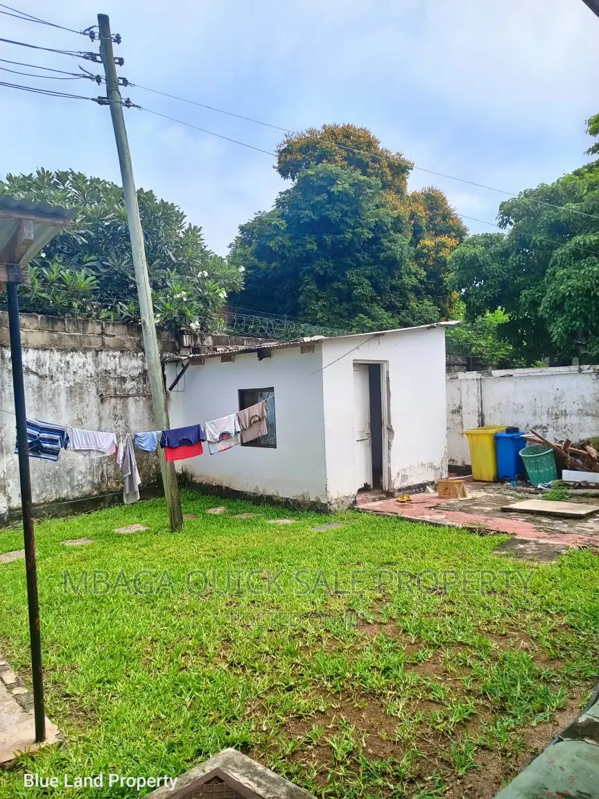 4bdrm House in Masai Near Slip Way, Masaki for rent