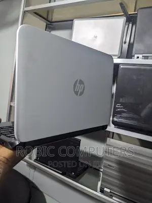 Laptop HP Pavilion 10 2GB Intel HDD 320GB
