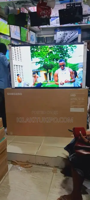 Samsung Uhd HDR TV Inch 55