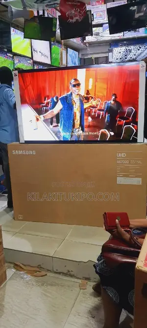 Samsung Uhd HDR TV Inch 55