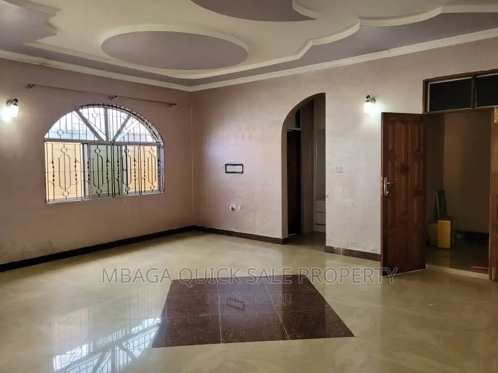 5bdrm House in Mbweni Jkt for sale