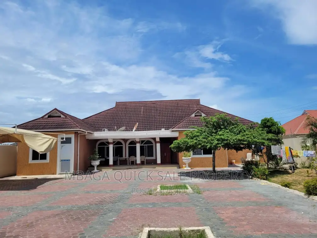 5bdrm House in Mbweni Jkt for sale