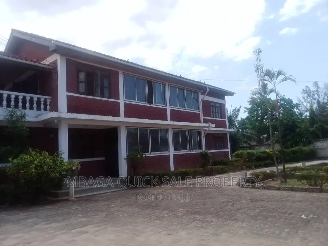 6bdrm House in Mbezi Beach for sale