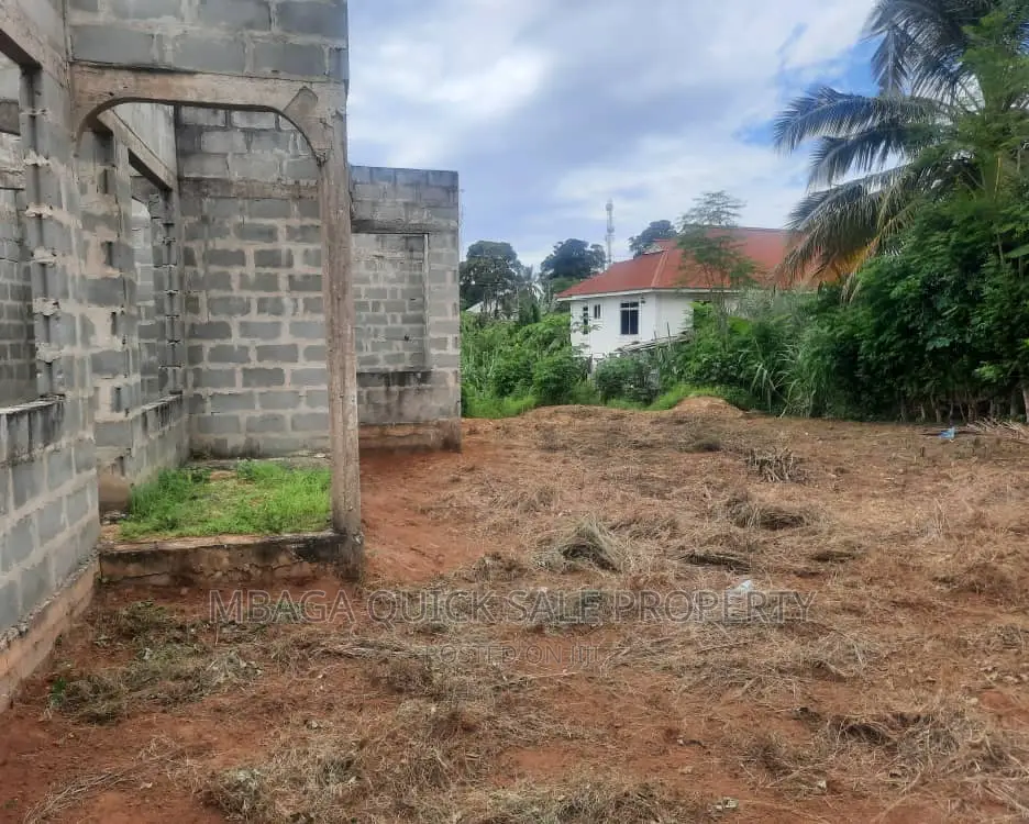 3bdrm Bungalow in Kigamboni Kibada for sale